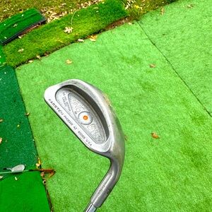 Ping Eye 2 Orange Dot wedge